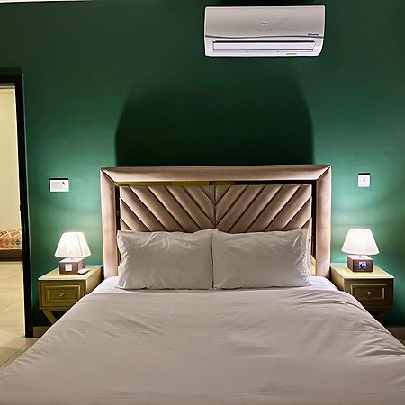 Serenity Corner 4 Bhk Ісламабад Екстер'єр фото